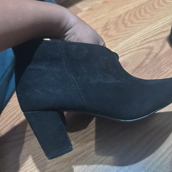 Heel Boots - Picture 5 of 7